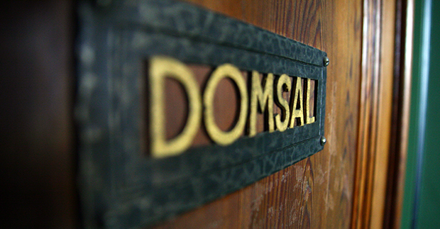 En av de två stora salarna i Rådhuset - Domsalen