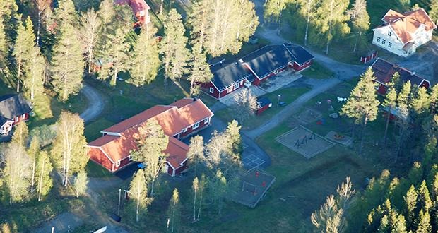 Flygfoto över Bringåsens skola