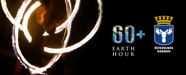 Bild på eldshow och logotyperna för Earth Hour och Östersunds kommun
