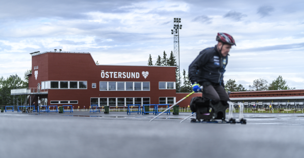 Barmarksträning sitski på Östersunds skidstadion