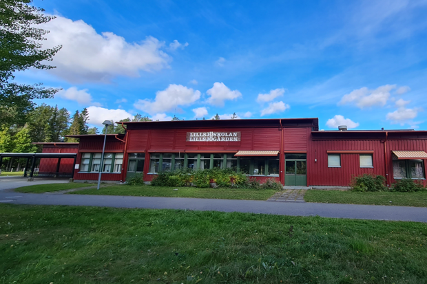 bild på skolans exteriör