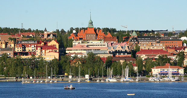 Vintervy över Rådhuset och Östersund