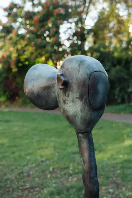Skulptur i brons med ljud.